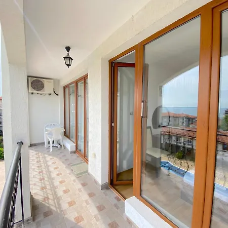 Triumph Village - Private - Black Sea Apartment Sweti Wlas